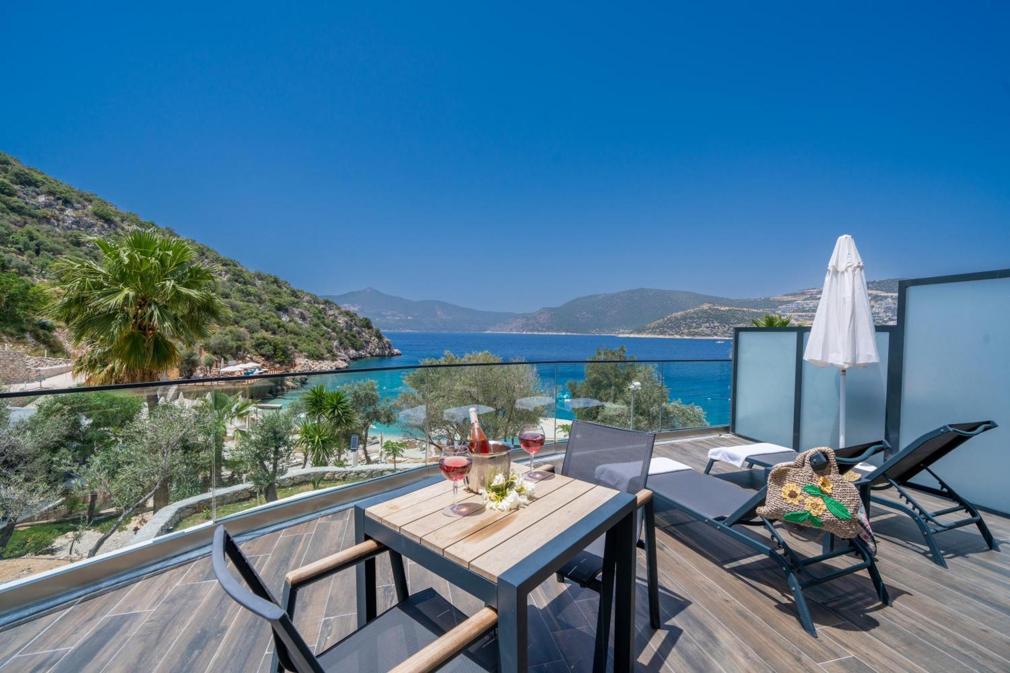 Kalkan Beach Park Hotel Каш Екстер'єр фото