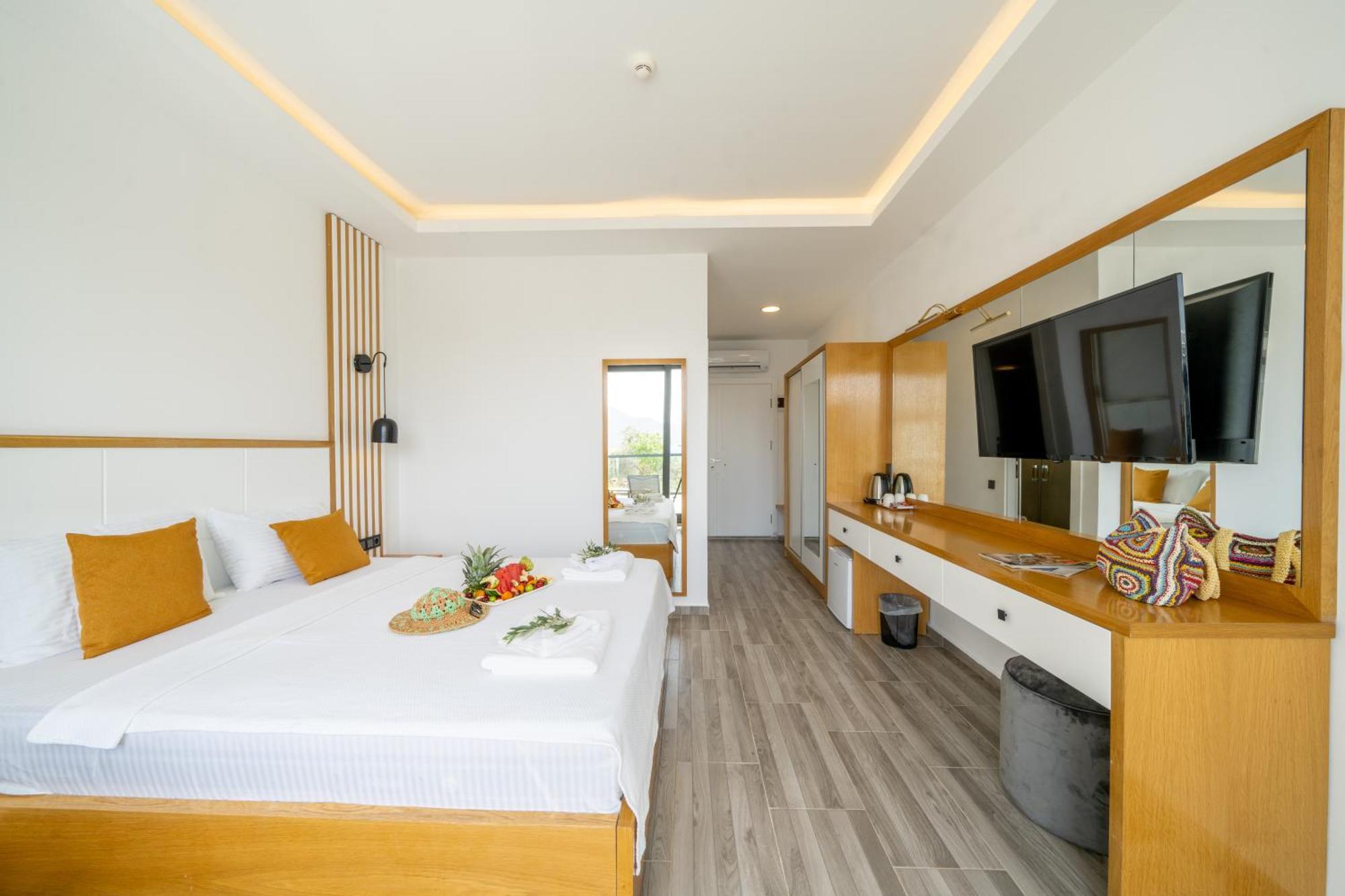 Kalkan Beach Park Hotel Каш Екстер'єр фото