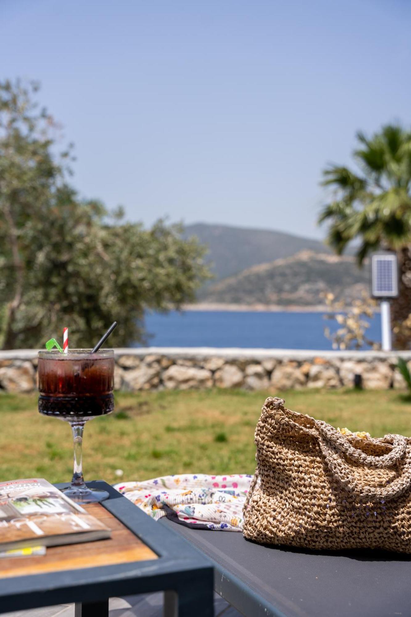 Kalkan Beach Park Hotel Каш Екстер'єр фото