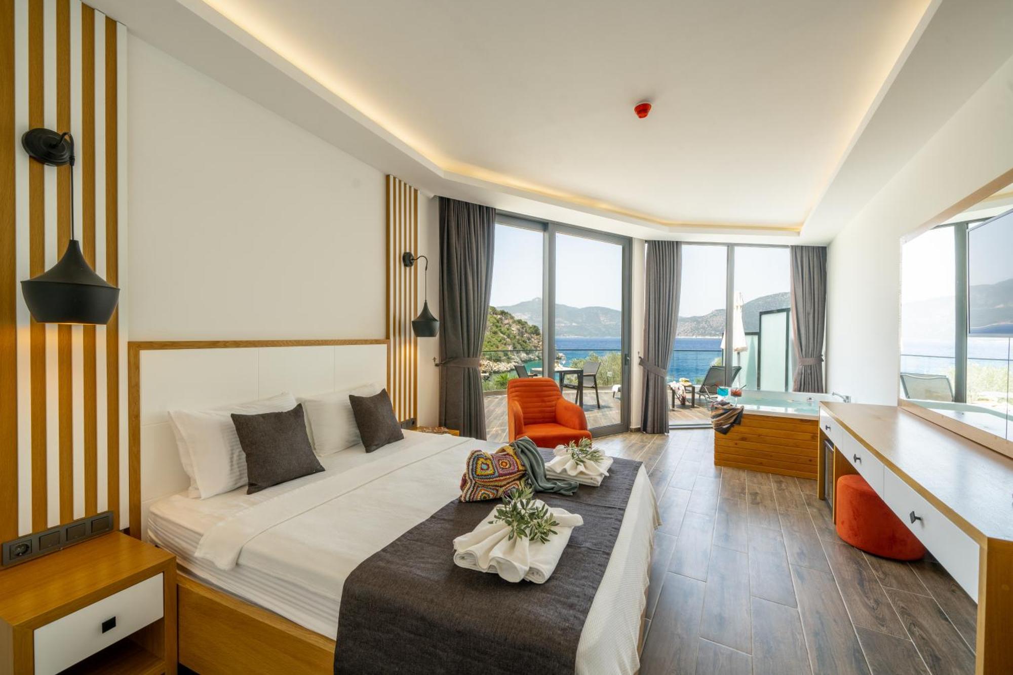 Kalkan Beach Park Hotel Каш Екстер'єр фото
