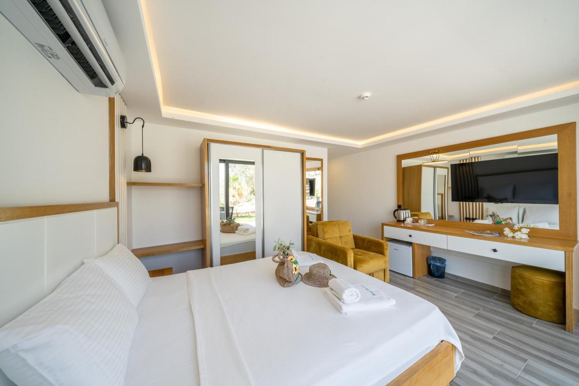Kalkan Beach Park Hotel Каш Екстер'єр фото
